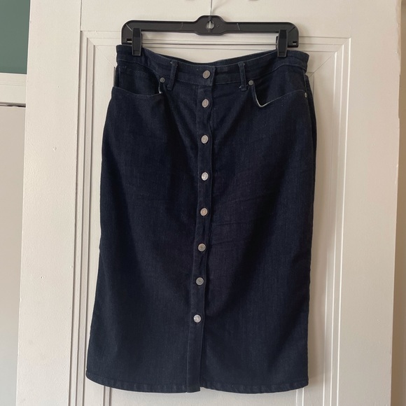NWT Banana Republic Button Front Denim Skirt - Picture 5 of 8